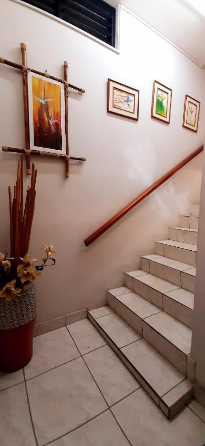Hostal Huayruro Iquitos Exteriör bild